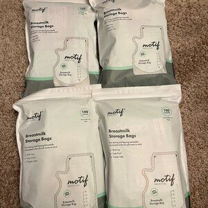 Motif Medical Milk Storage Bags 4 packs of 100 -> 400 total